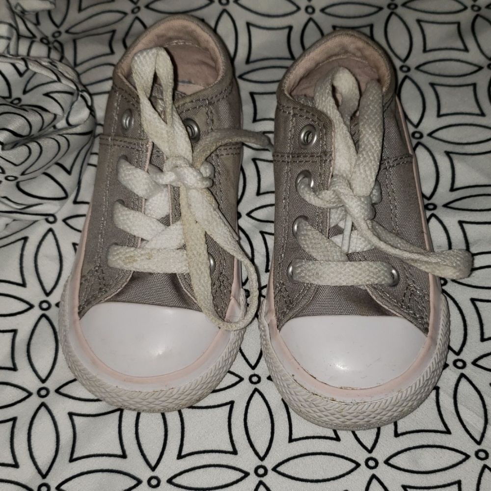 Size 5 Toddler Converse